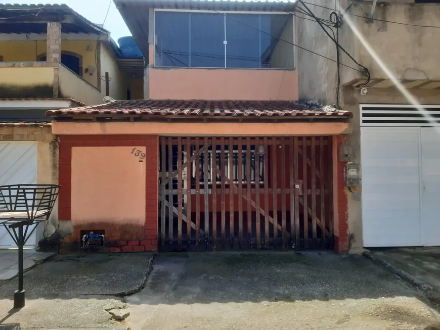 Foto 1 de Casa com 2 Quartos à venda, 100m² em Valverde, Nova Iguaçu