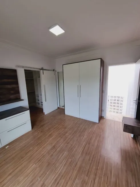 Foto 1 de Casa de Condomínio com 3 Quartos à venda, 208m² em JARDIM PORTAL DOS IPES, Indaiatuba