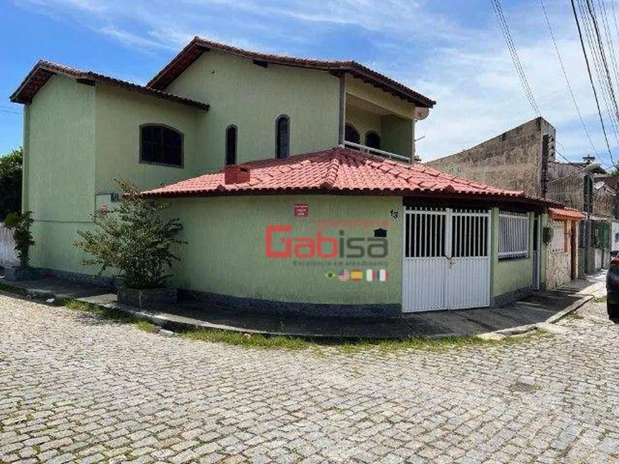 Foto 1 de Casa com 4 Quartos à venda, 150m² em Vila Blanche, Cabo Frio