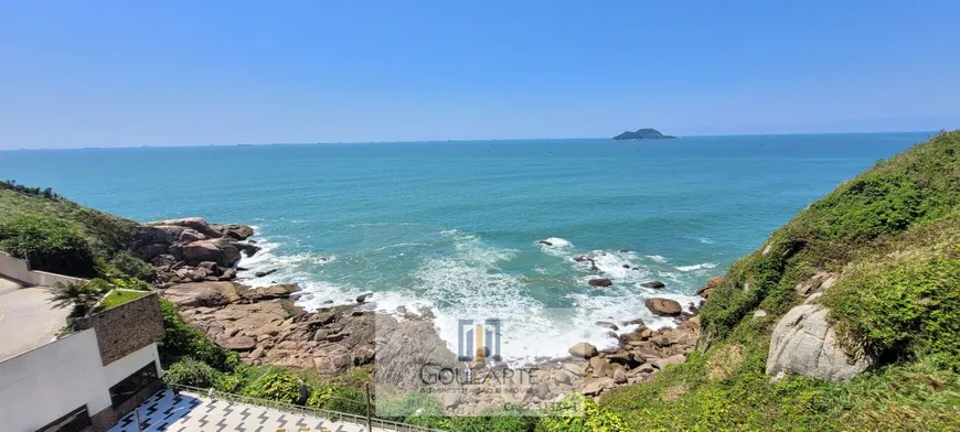 Foto 1 de Apartamento com 3 Quartos à venda, 117m² em Jardim Astúrias, Guarujá