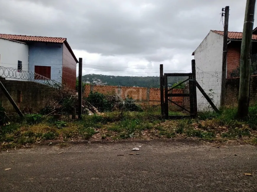 Foto 1 de Lote/Terreno à venda, 185m² em Teresópolis, Porto Alegre