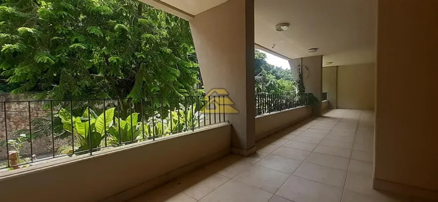 Foto 1 de Apartamento com 3 Quartos à venda, 125m² em Cosme Velho, Rio de Janeiro