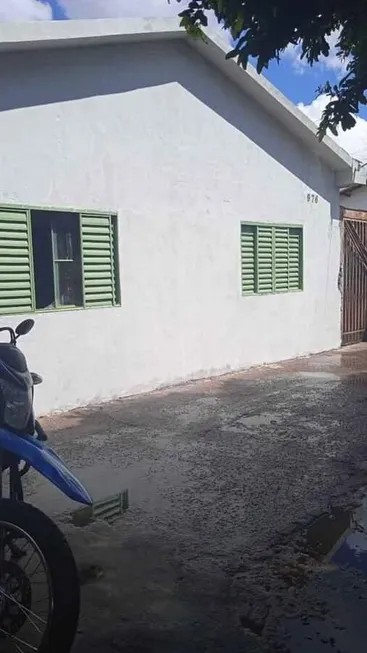 Foto 1 de Casa com 4 Quartos à venda, 10m² em Alto Umuarama, Uberlândia