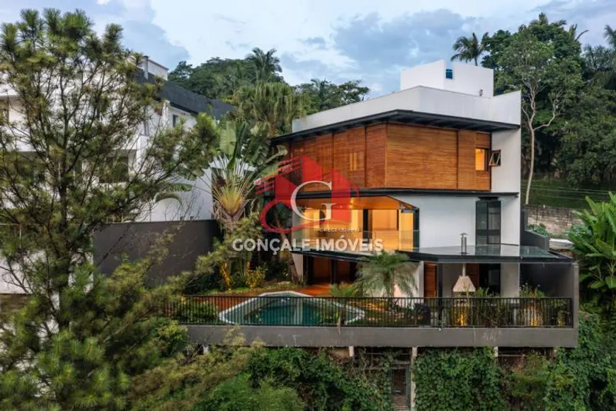 Foto 1 de Casa com 4 Quartos à venda, 661m² em Jardim Vitoria Regia, São Paulo