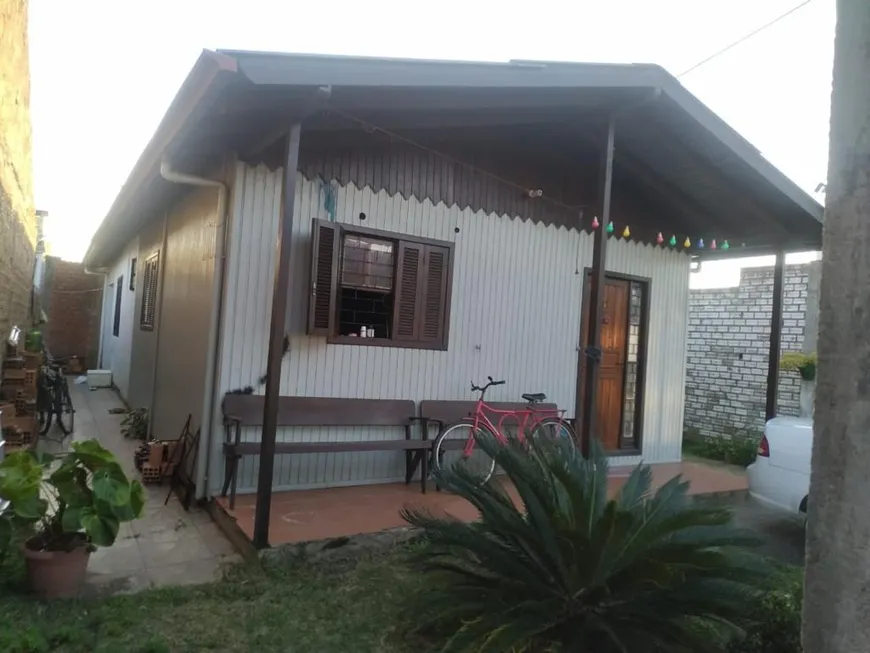 Foto 1 de Casa com 2 Quartos à venda, 70m² em Nova Sapucaia, Sapucaia do Sul