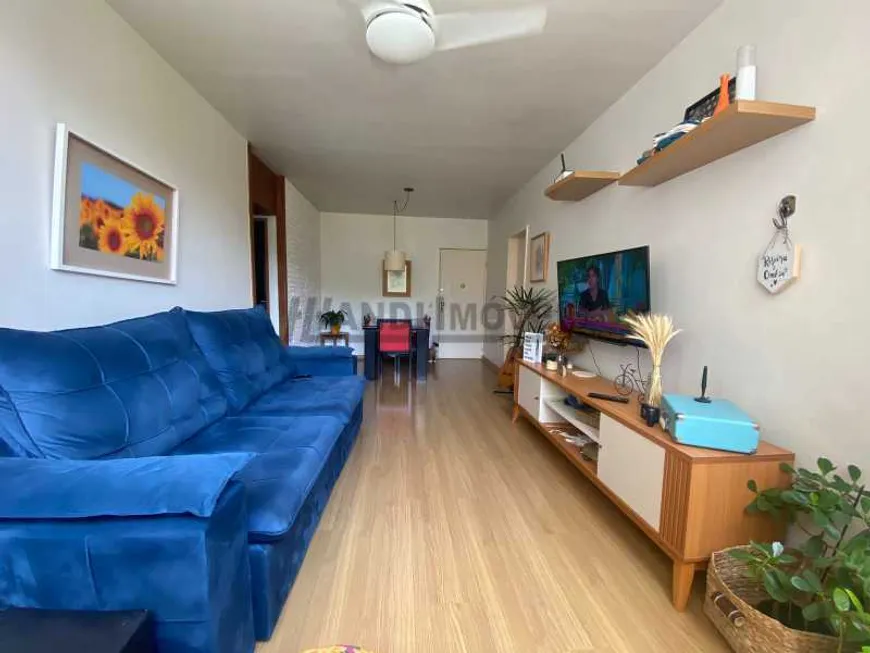 Foto 1 de Apartamento com 3 Quartos à venda, 80m² em Laranjeiras, Rio de Janeiro