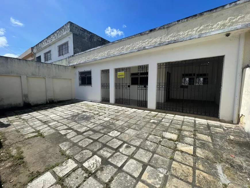 Foto 1 de Casa com 3 Quartos à venda, 200m² em Areias, Recife