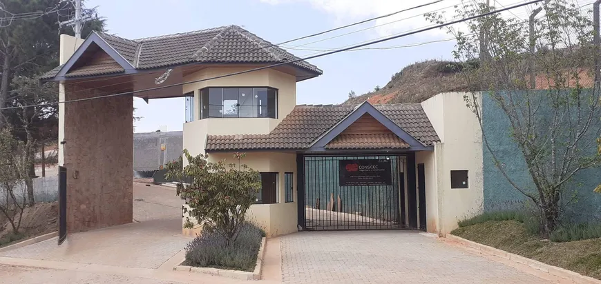 Foto 1 de Lote/Terreno à venda, 1400m² em Nova Capivari, Campos do Jordão