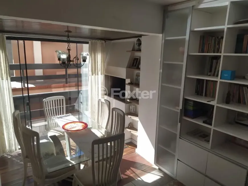 Foto 1 de Apartamento com 3 Quartos à venda, 90m² em Ipanema, Porto Alegre