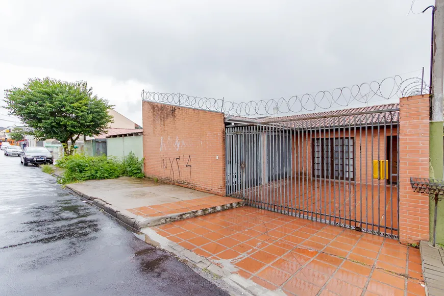 Foto 1 de Casa com 3 Quartos à venda, 140m² em Orleans, Curitiba