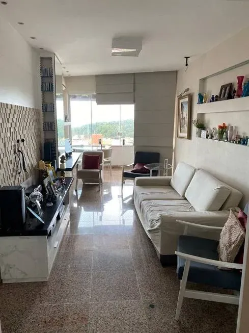 Foto 1 de Apartamento com 4 Quartos à venda, 217m² em Jardim Renascença, São Luís