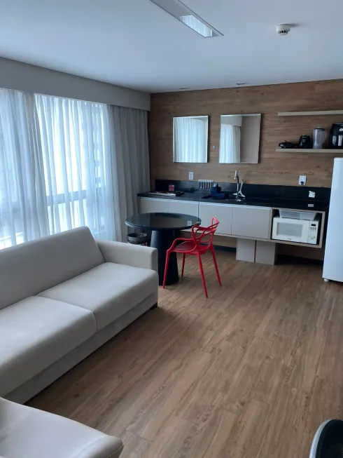 Foto 1 de Apartamento com 1 Quarto para venda ou aluguel, 40m² em Boa Viagem, Recife