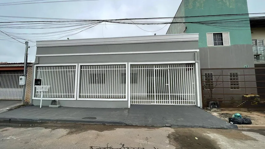 Foto 1 de Casa com 3 Quartos à venda, 180m² em CPA IV, Cuiabá