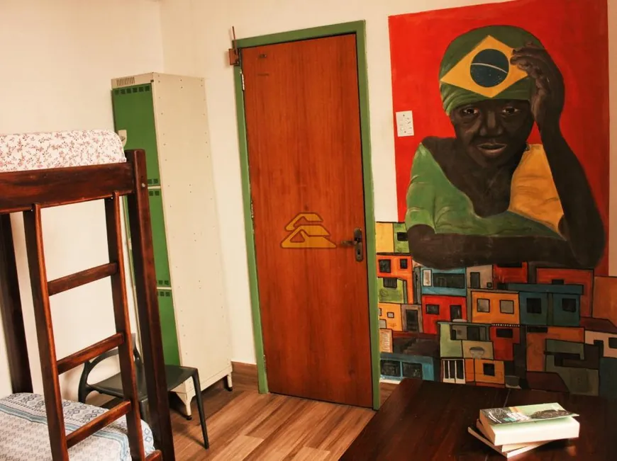 Foto 1 de Prédio Comercial com 11 Quartos à venda, 400m² em Santa Teresa, Rio de Janeiro