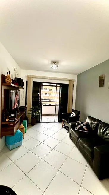 Foto 1 de Apartamento com 3 Quartos à venda, 78m² em Pitangueiras, Lauro de Freitas