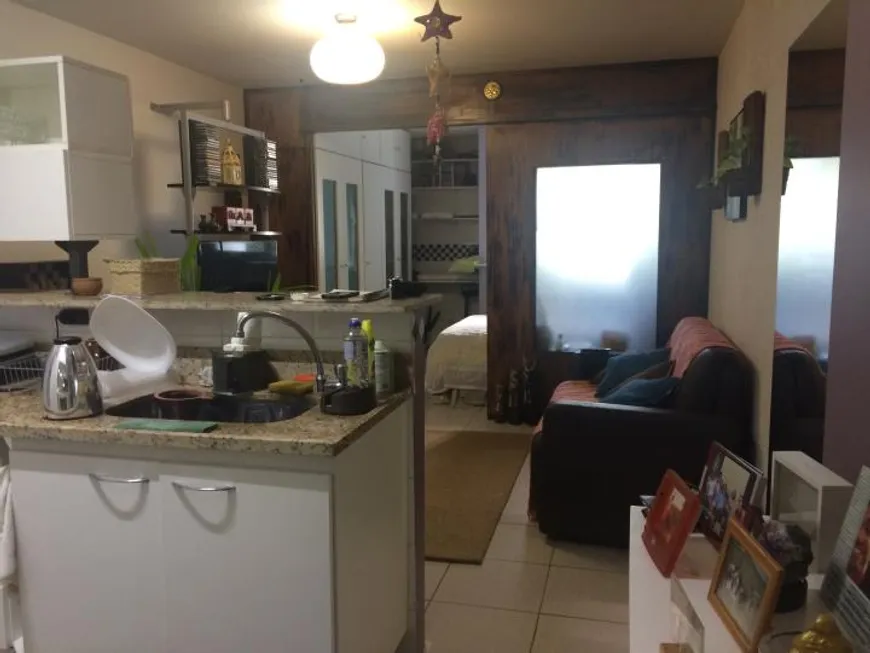 Foto 1 de Apartamento com 1 Quarto à venda, 38m² em Centro, Rio de Janeiro