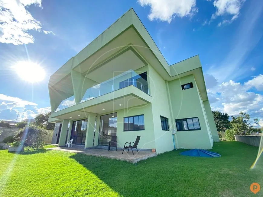 Foto 1 de Sobrado com 4 Quartos à venda, 650m² em Residencial Aldeia das Themas, Caldas Novas