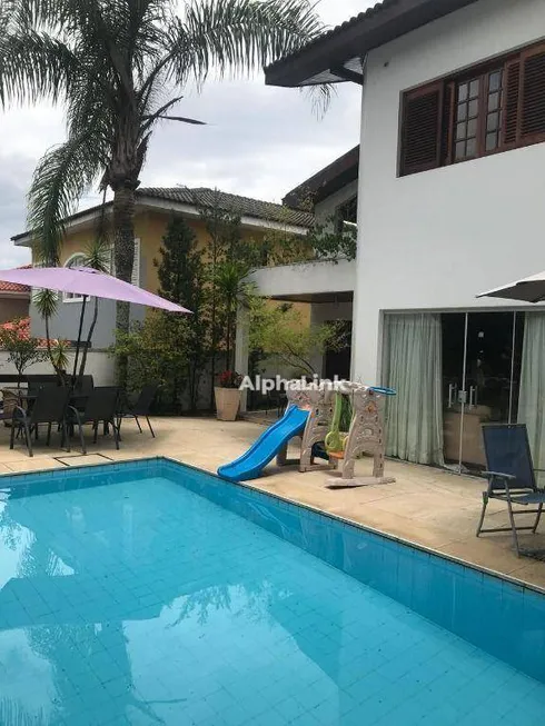 Foto 1 de Casa de Condomínio com 4 Quartos à venda, 310m² em Alphaville, Santana de Parnaíba