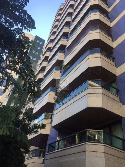 Foto 1 de Apartamento com 4 Quartos para venda ou aluguel, 198m² em Cambuí, Campinas