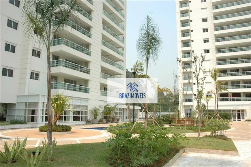 Foto 1 de Apartamento com 4 Quartos à venda, 177m² em Panamby, São Paulo