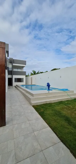 Foto 1 de Casa de Condomínio com 4 Quartos à venda, 330m² em Aratuba, Vera Cruz