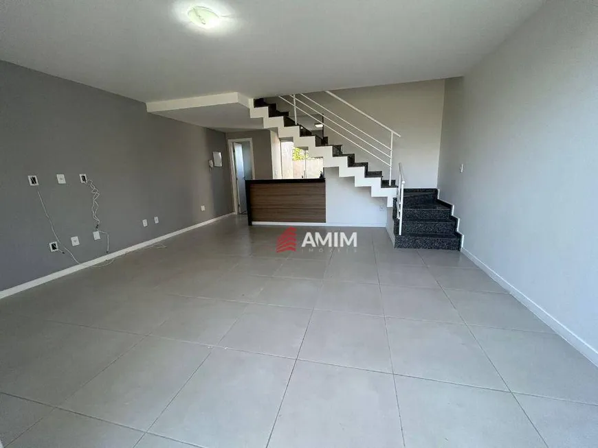 Foto 1 de Casa de Condomínio com 2 Quartos à venda, 117m² em Engenho do Mato, Niterói