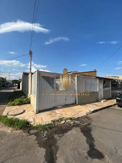 Foto 1 de Casa com 4 Quartos à venda, 150m² em Riacho Fundo I, Brasília