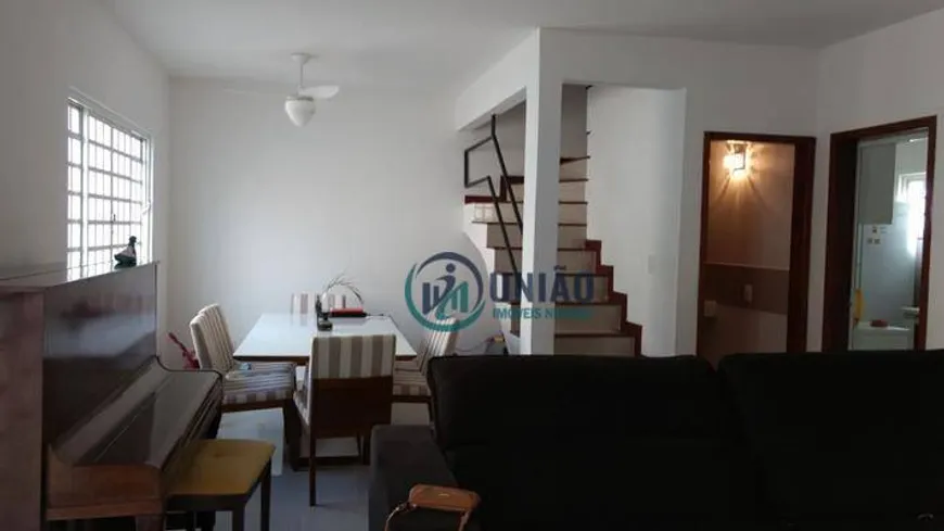 Foto 1 de Casa de Condomínio com 5 Quartos à venda, 169m² em Maria Paula, Niterói