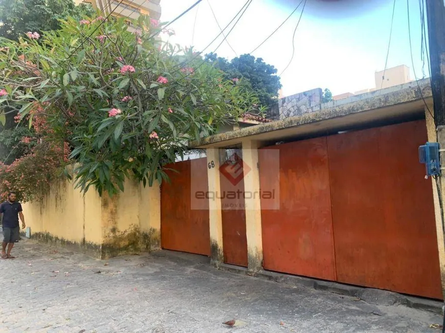 Foto 1 de Casa com 1 Quarto à venda, 400m² em Meireles, Fortaleza