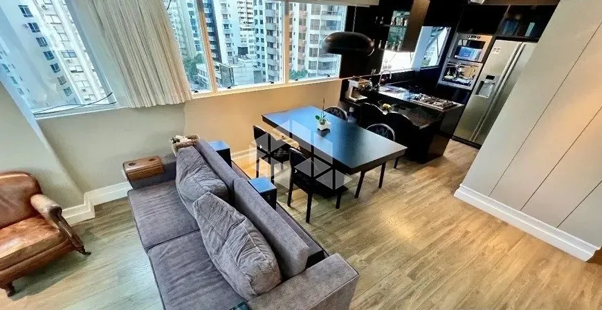 Foto 1 de Apartamento com 1 Quarto à venda, 86m² em Centro, Florianópolis