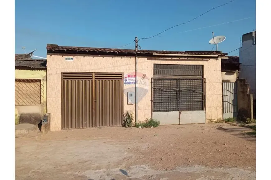 Foto 1 de Casa com 3 Quartos à venda, 190m² em Soledade, Aracaju