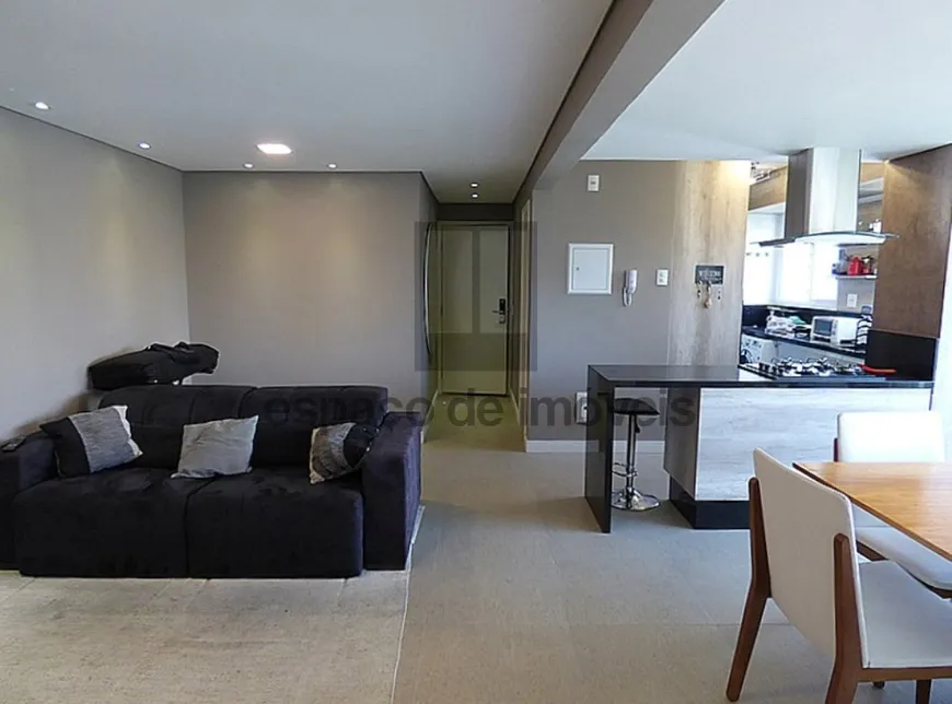 Foto 1 de Apartamento com 2 Quartos para alugar, 77m² em Panamby, São Paulo