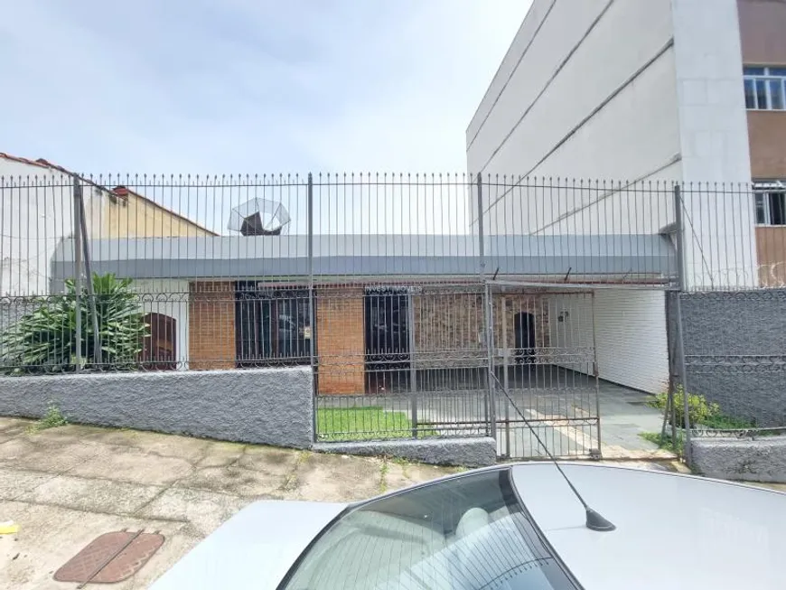 Foto 1 de Casa com 3 Quartos à venda, 298m² em Centro, Juiz de Fora