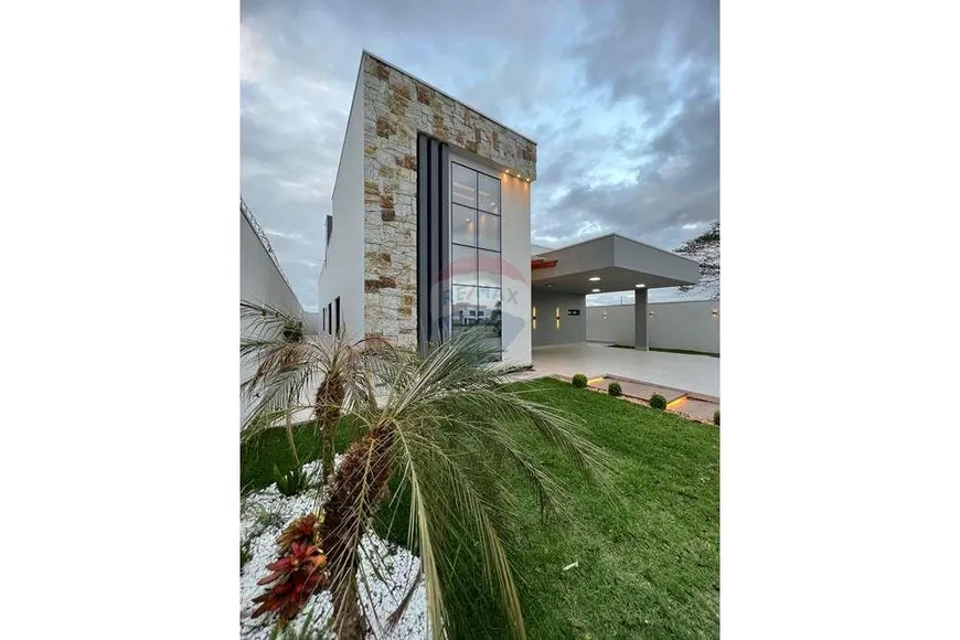 Foto 1 de Casa de Condomínio com 3 Quartos à venda, 270m² em Colina Verde, Teixeira de Freitas