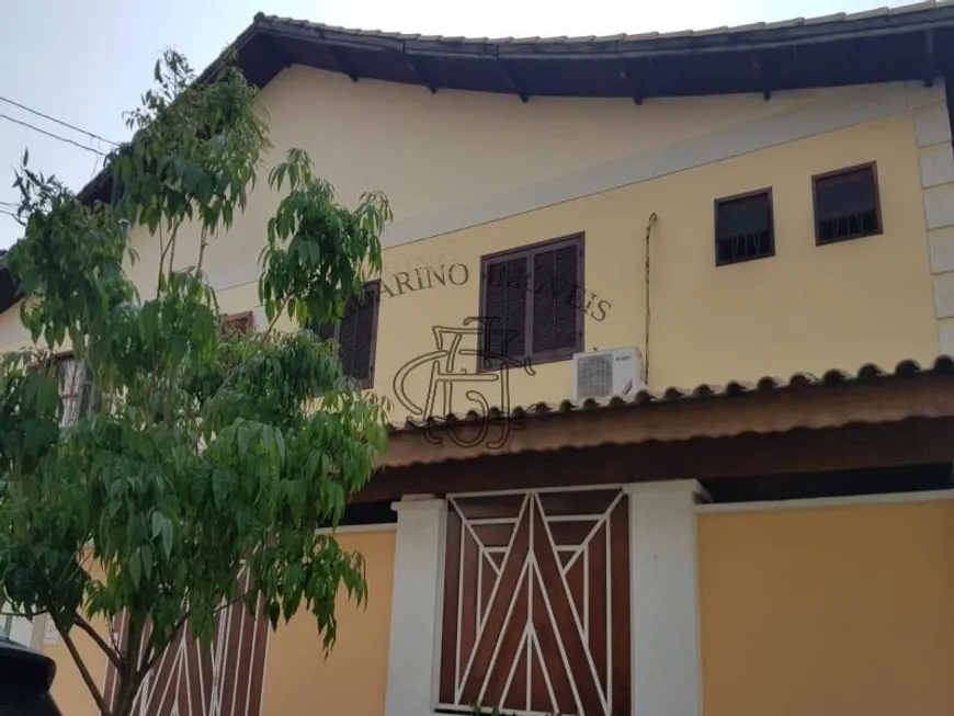 Foto 1 de Sobrado com 3 Quartos à venda, 104m² em Presidente Altino, Osasco