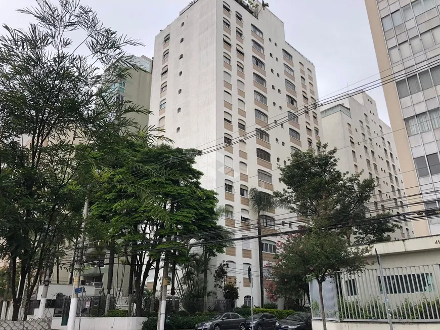 Foto 1 de Apartamento com 3 Quartos à venda, 164m² em Morro dos Ingleses, São Paulo