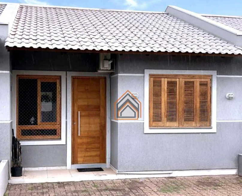 Foto 1 de Casa com 2 Quartos à venda, 50m² em Formoza, Alvorada