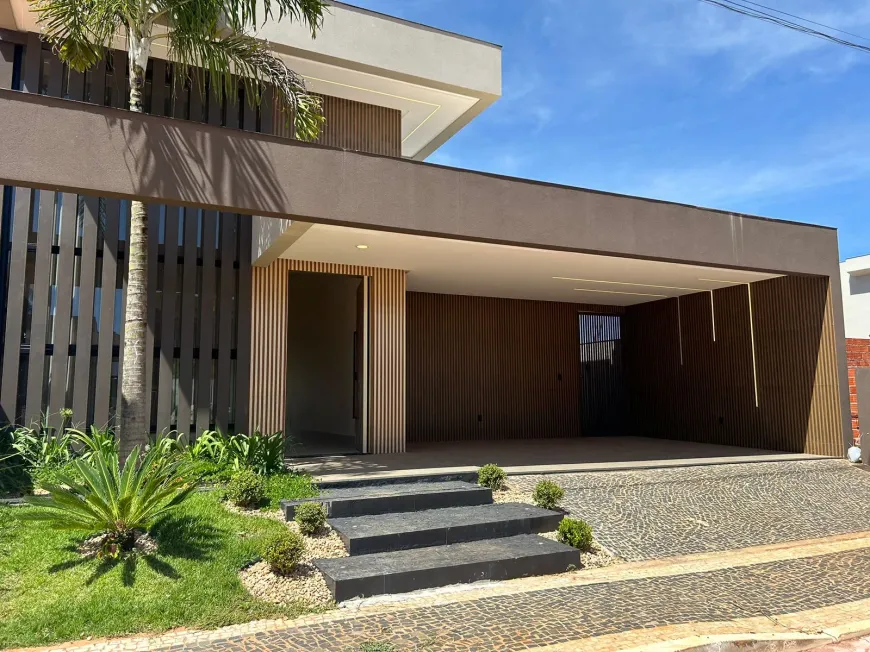 Foto 1 de Casa de Condomínio com 3 Quartos à venda, 260m² em Ponte Alta Norte, Brasília