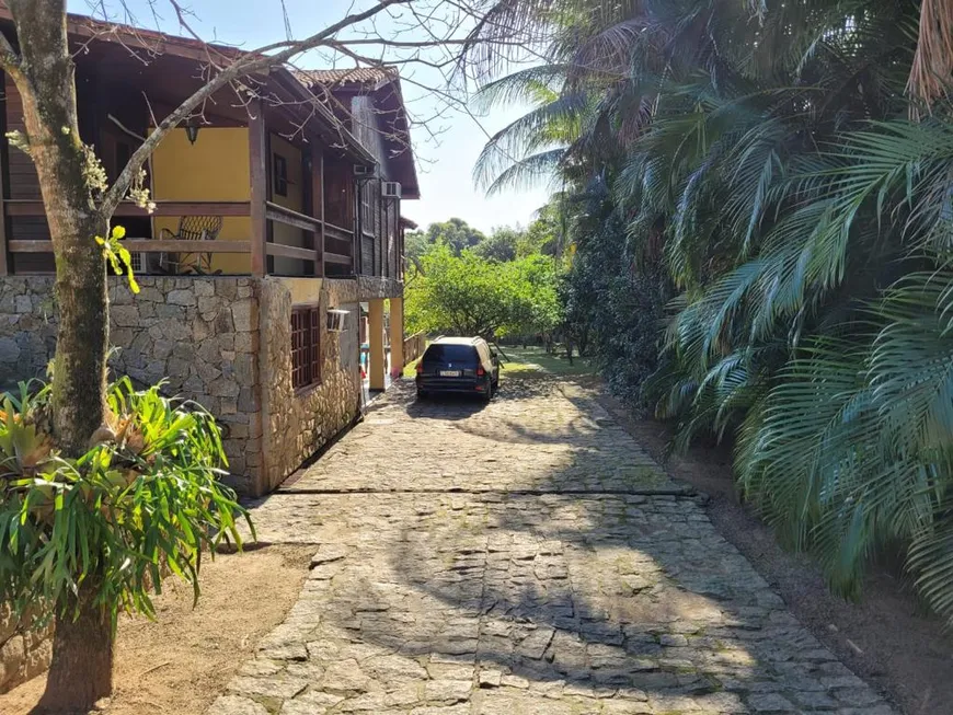 Foto 1 de Fazenda/Sítio com 3 Quartos à venda, 1344m² em Campo Grande, Rio de Janeiro