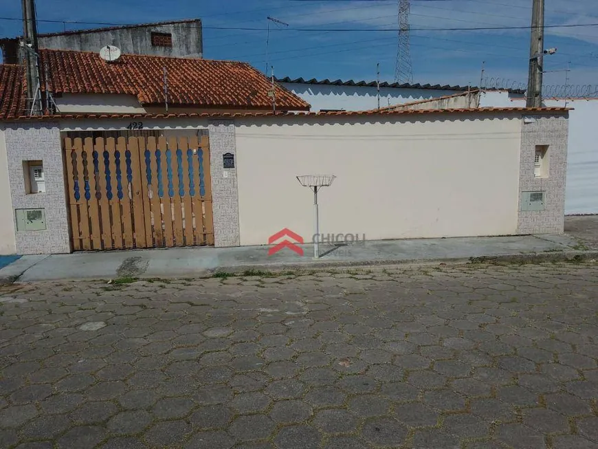 Foto 1 de Casa com 2 Quartos à venda, 56m² em Jardim Magalhães, Itanhaém