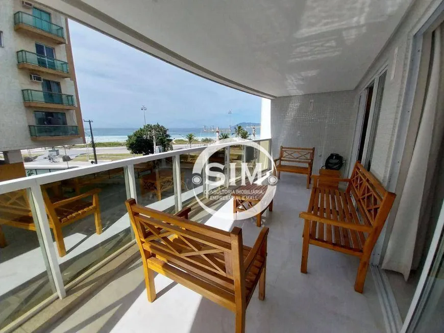 Foto 1 de Apartamento com 3 Quartos para venda ou aluguel, 140m² em Praia do Forte, Cabo Frio