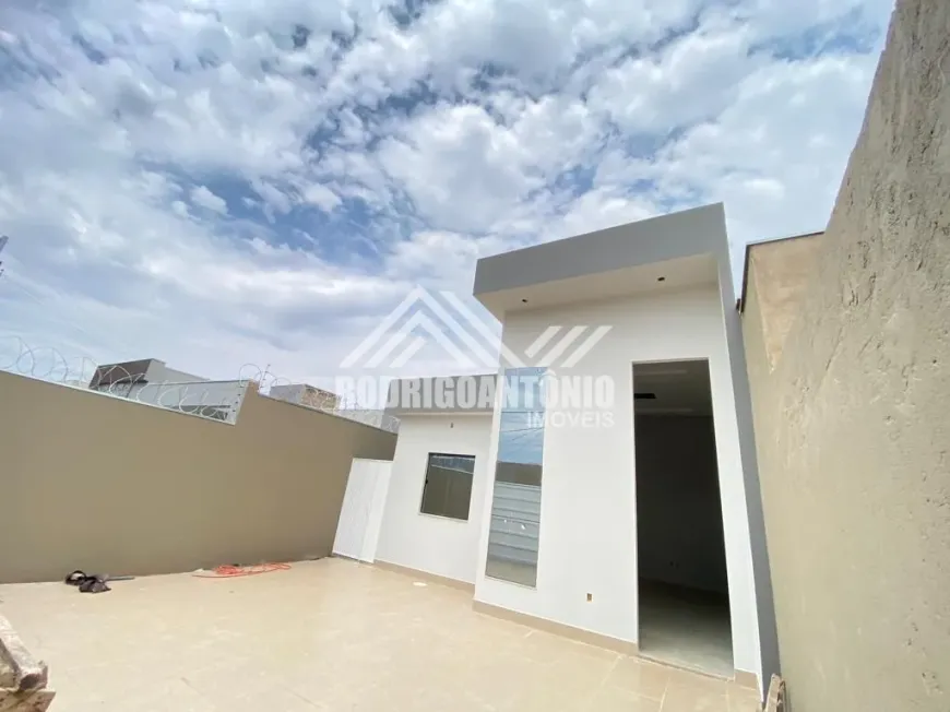 Foto 1 de Casa com 3 Quartos à venda, 192m² em Belvedere, Montes Claros
