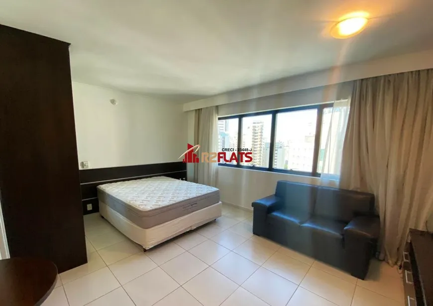 Foto 1 de Flat com 1 Quarto para alugar, 26m² em Moema, São Paulo