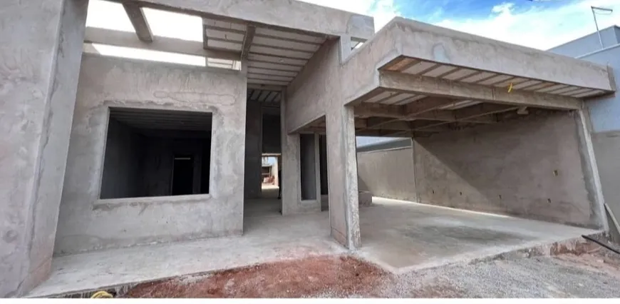 Foto 1 de Casa de Condomínio com 3 Quartos à venda, 280m² em Ponte Alta Norte, Brasília