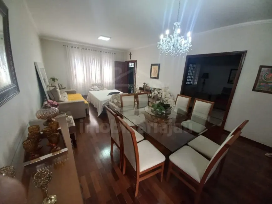 Foto 1 de Casa com 3 Quartos à venda, 194m² em Jardim Ferreira Dias, Jaú