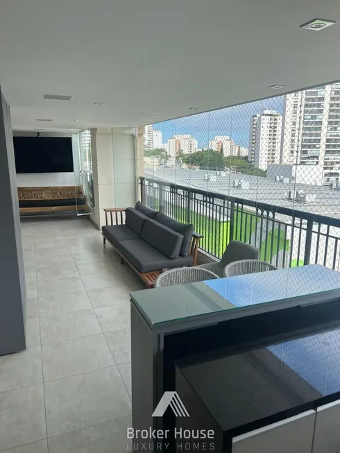 Foto 1 de Apartamento com 3 Quartos à venda, 310m² em Alto Da Boa Vista, São Paulo