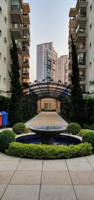 Foto 1 de Apartamento com 5 Quartos à venda, 310m² em Santo Amaro, São Paulo