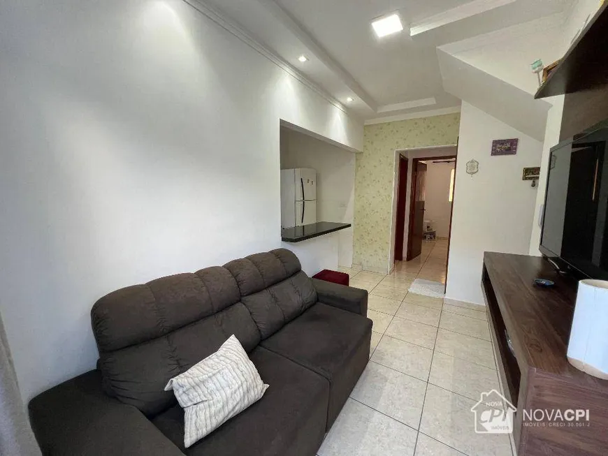 Foto 1 de Casa de Condomínio com 2 Quartos à venda, 46m² em Vila Tupi, Praia Grande