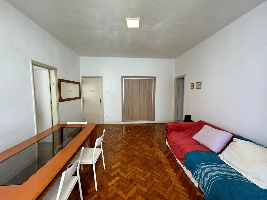 Foto 1 de Apartamento com 3 Quartos à venda, 86m² em Copacabana, Rio de Janeiro