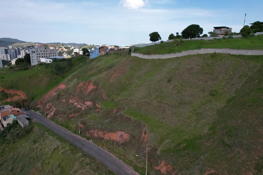 Foto 1 de Lote/Terreno à venda, 2543m² em São Mateus, Juiz de Fora